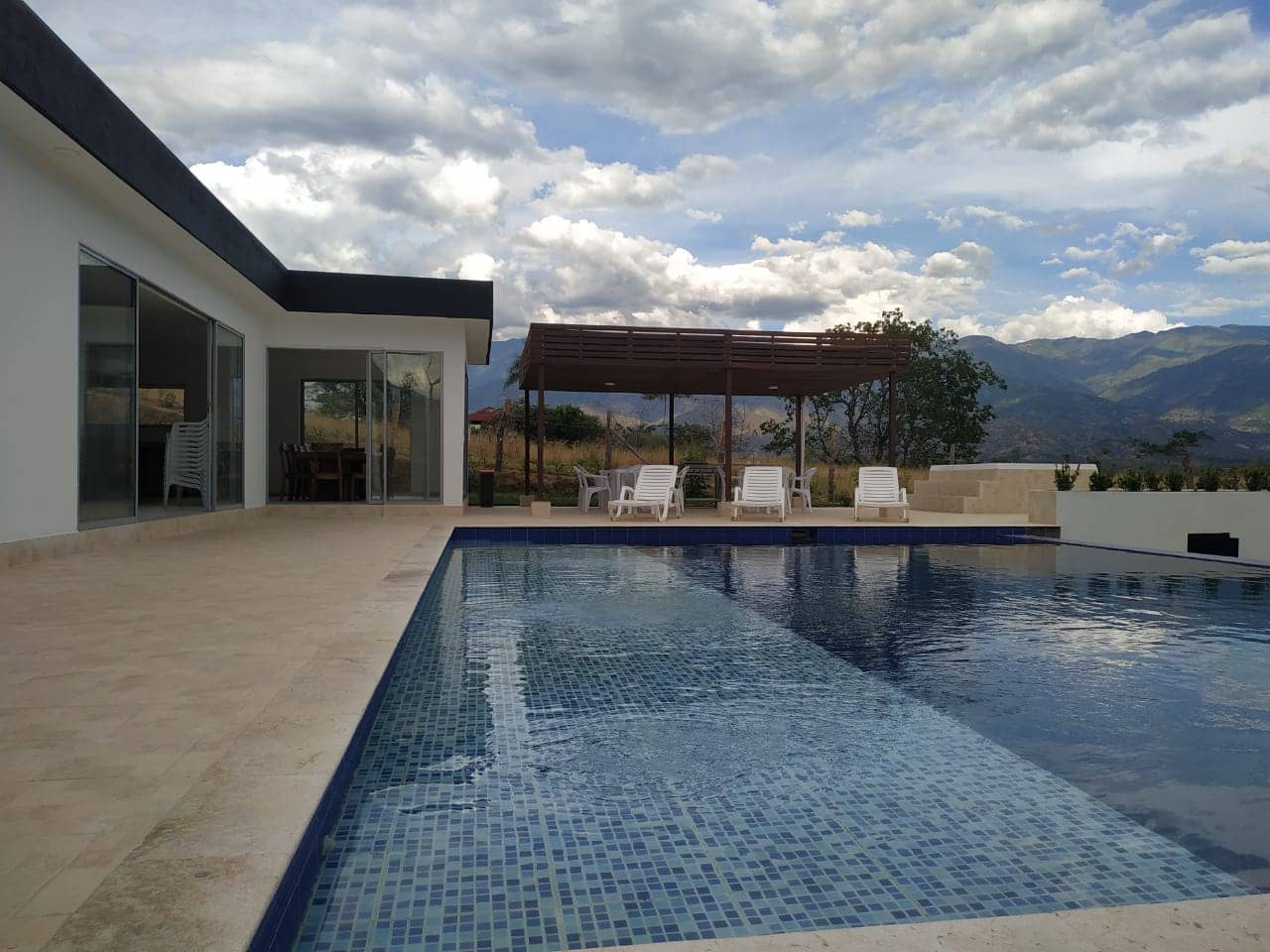 Fincas and cottages for rent in Colombia
