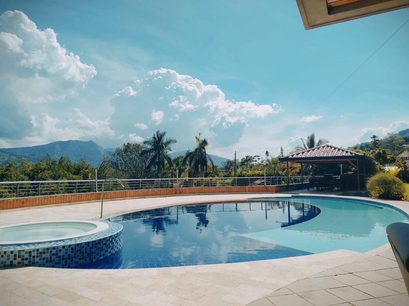hotels for rent in Colombia