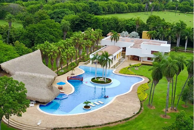 Finca en alquiler en Santa Fe de Antioquia con piscina