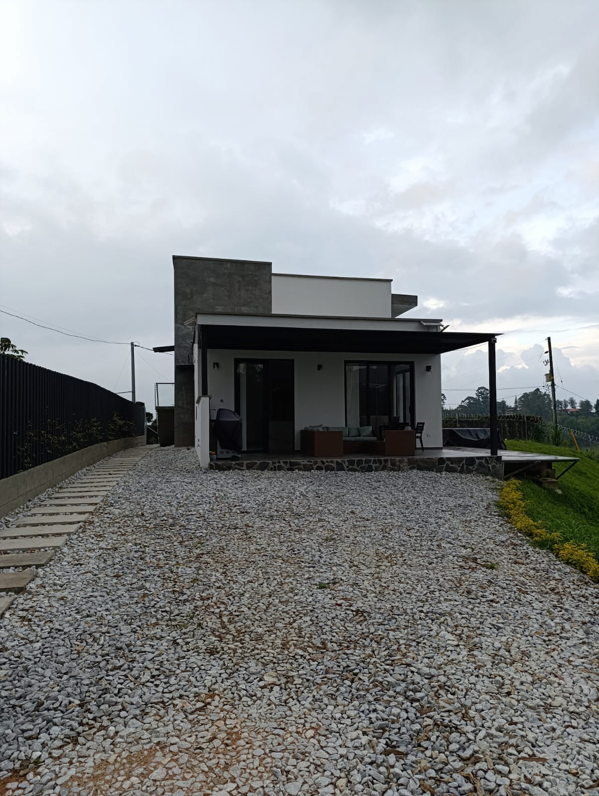 Cabaña Evaland luxury cabin near El Peñol and Guatapé